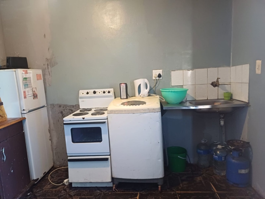 2 Bedroom Property for Sale in Delft South Western Cape